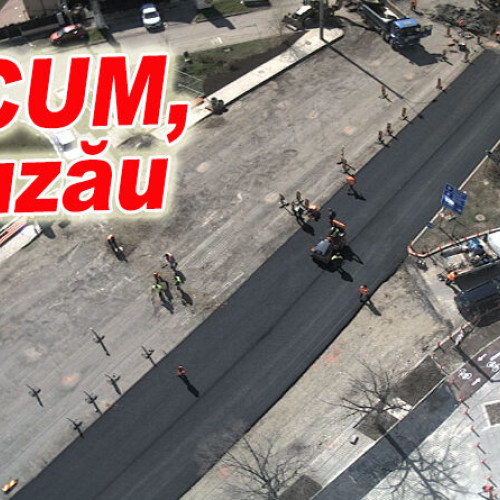 Sfârșitul chinului șoferilor în zona lucrărilor de la Bd. Unirii și podul Drăgăicii. Circulația va reveni la normal după asfaltarea primului strat de drum. Informație importantă: circulația blocată azi și mâine în zonă. Șoferii trebuie să găsească rute alternative.