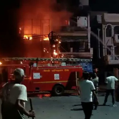Tragedie în New Delhi: Ţase bebeluşi au murit în incendiul devastator de la un spital pentru copii
