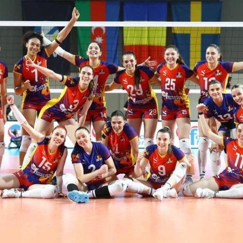 România triumfă în Golden League, învingând cu 3-0 Suedia la volei feminin, cu scorul de 25-23, 25-23, 25-18