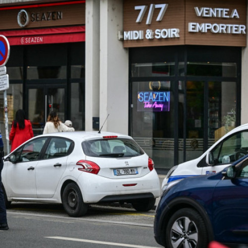 Atac cu cuțitul la metrou în Lyon: patru persoane rănite, suspectul reținut