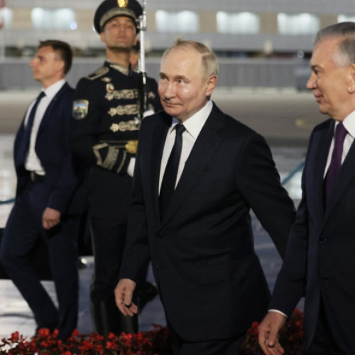 Vladimir Putin a ajuns în Uzbekistan pentru a treia sa vizită de stat din noul mandat