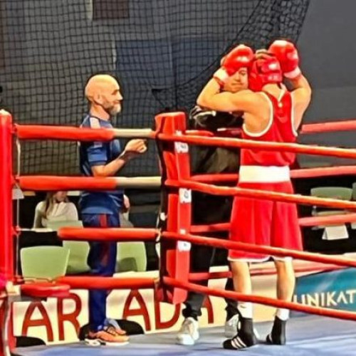 Turneu preolimpic de box, Box: Romanian l-a învins pe chinezul la Bangkok