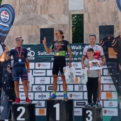 Jandarmul George Dragoș Dedu, medaliat la competiția de ciclism "Road Grand Tour - The Wall 2024