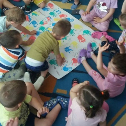 Înscrierile pentru creşe şi grădiniţe au început. Calendar complet de înscriere