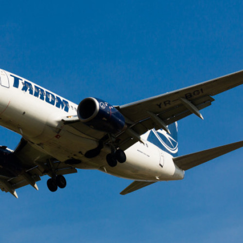 Tarom oferă bilete gratuite de avion pentru copii de Ziua Internațională a Copilului, alături de ziua Porților Deschise