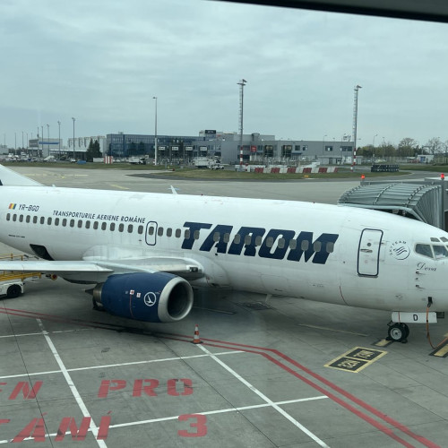 TAROM oferă bilete gratuite la ziua copiilor pe 1 iunie la hangarul lor!