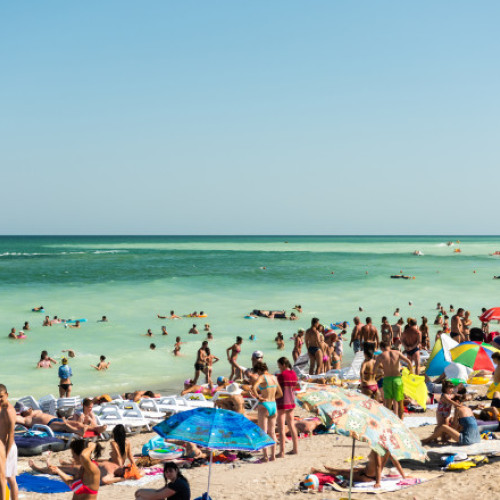 Prognoza meteo pentru următoarele două săptămâni. Ce temperaturi aduc primele zile de vară