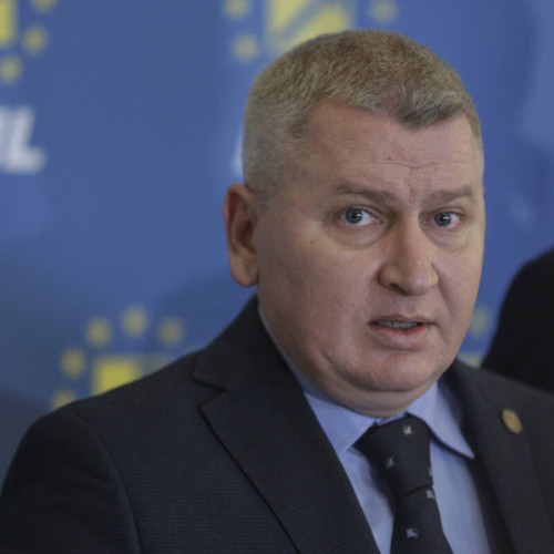 Deputatului Florin Roman i s-au acordat 5 zile de îngrijire după bătaia din Parlament, conform raportului INML și sancționarea lui Dan Vîlceanu. Au fost adoptate măsuri stricte împotriva agresiunii parlamentare
