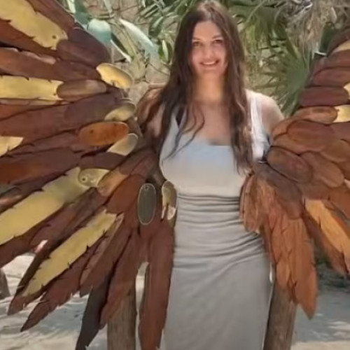 Primarul din Franța plătește o "vrăjitoare" cu bani publici pentru a comunica cu tatăl decedat și a-i prezice viitorul