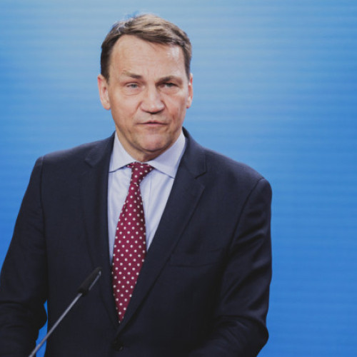 Polonia impune restricții pentru diplomați ruși în contextul „războiului hibrid” cu UE