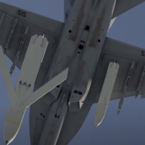 Polonia cumpără rachete americane cu rază de acţiune de 1.000 de km pentru modernizarea armatei