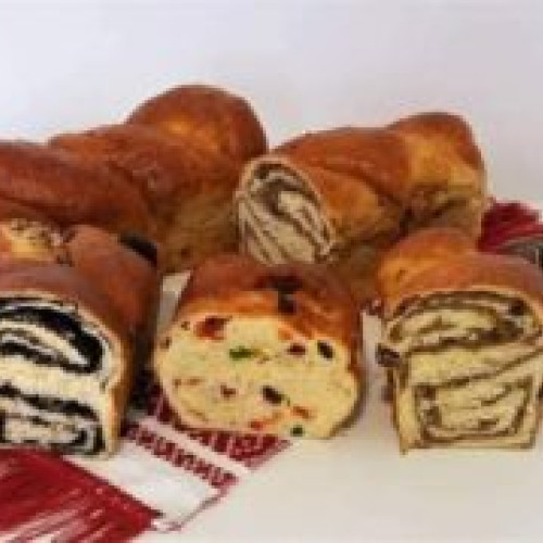 Mama Cozonacilor din Brașov a câștigat premiul la categoria „Experiențe gastronomice” în competiția Destinația Anului 2024