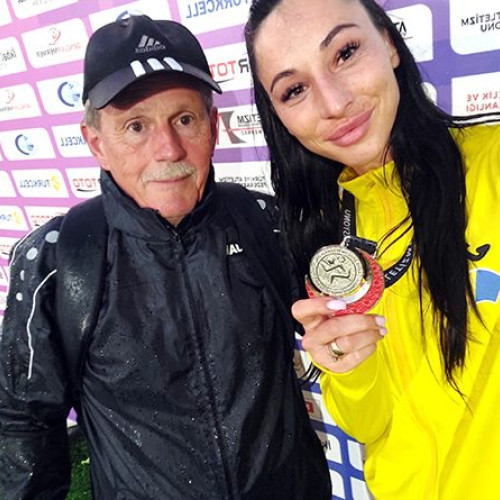 Deveanca Florentina Iușco a câștigat medalia de bronz la triplusalt la Campionatele Balcanice de atletism.