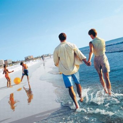 Programul "Litoralul pentru toți" va începe la sfârșitul lunii mai cu tarife începând de la 35 de lei pe noapte