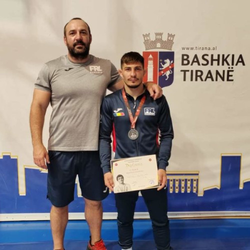 Răzvan Kovacs, din Mureș, câștigă argintul la campionatul internațional din Tirana