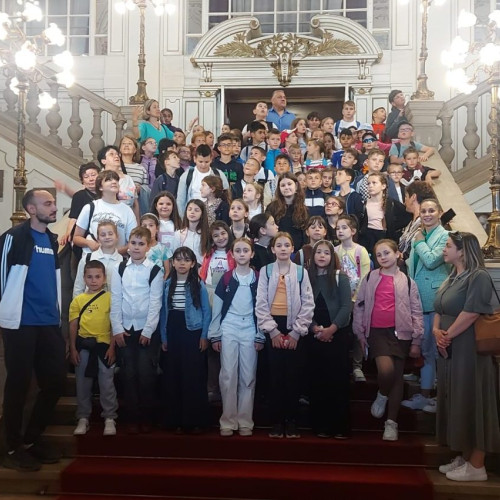 FOTO: Elevi din Alba Iulia susținuți de Rotary într-o zi plină de activități culturale și recreative la Cluj-Napoca