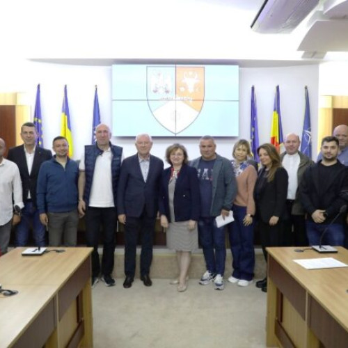 Semnarea contractelor pentru finanțarea ONG-urilor în Vrancea, conform Legii 350/2005