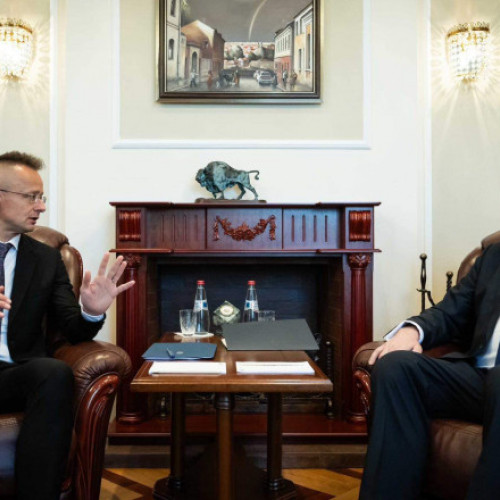 Ungaria a semnat un acord cu Belarus pentru construirea unui reactor nuclear