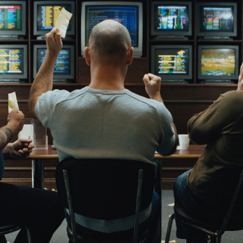 Angajații unei case de pariuri din București cercetați pentru modificarea manuală a cotelor unor pariuri sportive, cauzând prejudiciu de 750.000 de lei