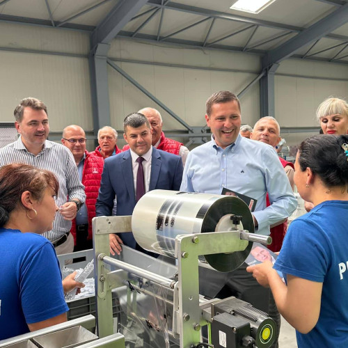 Titu va deveni un oraș atractiv pentru investitori cu o infrastructură de calitate, promite liderul Corneliu Ștefan