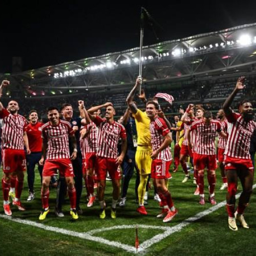 Olympiacos triumfă în finala Europa Conference League, învingând pe Fiorentina cu 1-0