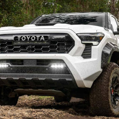 Toyota devine din nou liderul pieței auto din SUA