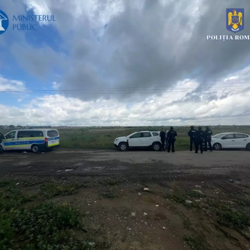 Percheziții în județele Constanța și Vrancea pentru îngroparea ilegală deșeurilor
