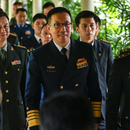 Întâlnire rară între șefii apărării din SUA şi China. Ce au vorbit Lloyd Austin și Dong Jun în prima lor discuție față-n față din 2022