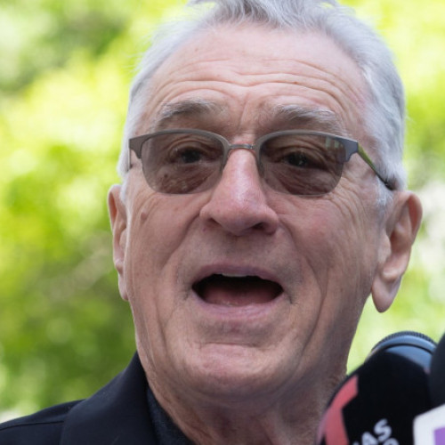 Robert De Niro, scos de pe lista de premii a unei fundații după ce l-a atacat pe Trump