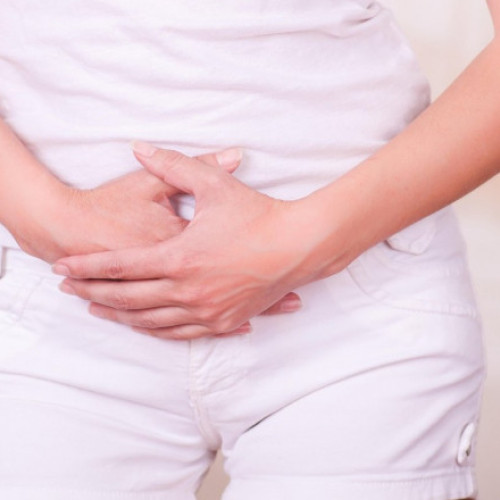 Vârsta la care fetele au prima menstruație a scăzut la 11 ani și 9 luni (studiu)