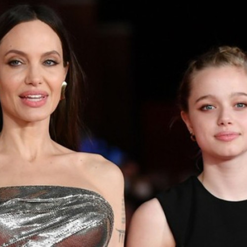 Shiloh Nouvel Jolie-Pitt, fiica Angelinei Jolie şi a lui Brad Pitt, renunţă la numele de familie al tatălui său