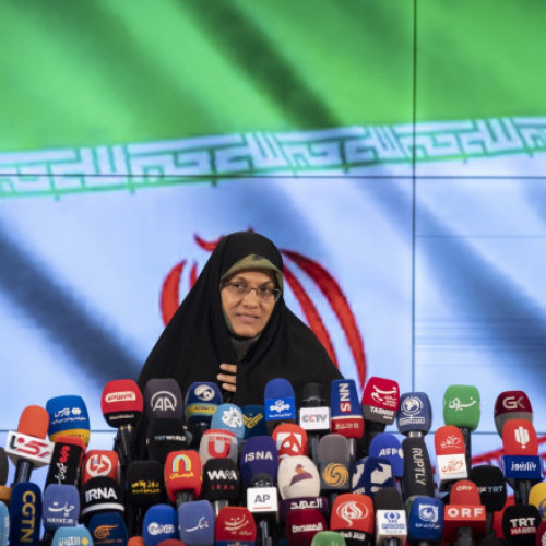 O femeie vrea să facă istorie în Iran. Cine este Zohreh Elahian, care vrea să fie președinte după ce Raisi a murit