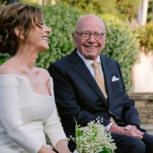 Rupert Murdoch s-a căsătorit pentru a cincea oară. Cu câți ani este mai tânără soția magnatului media în vârstă de 93 de ani