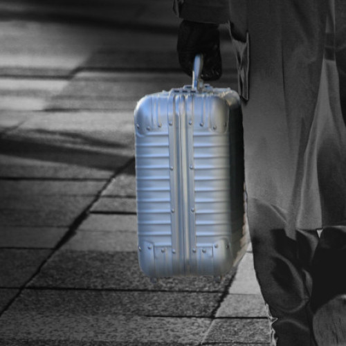 SIE angajează agenți secreți cunoscători de limbi străine