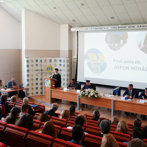 Mitropolitul Nifon a participat la ceremonia aniversării a "Valahia" din Târgoviște, la 32 ani de la înființare