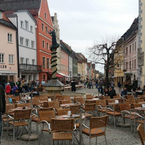 Cardul de oportunitate pentru Germania oferă 400.000 de locuri de muncă calificate pe an