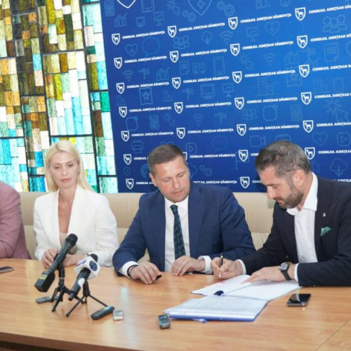 Ștefan a semnat contract pentru modernizarea CJD și Prefectura Dâmbovița