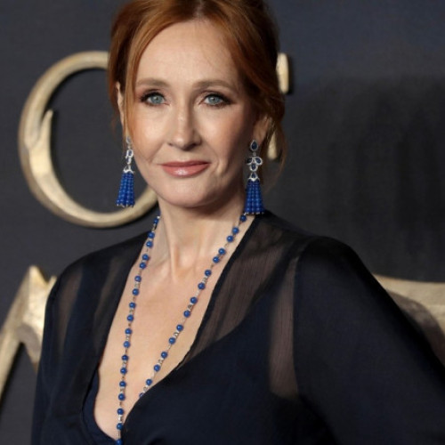Celebra scriitoare J.K. Rowling a primit mesaje „înfricoșătoare” prin care era amenințată că va fi „ucisă cu un ciocan”