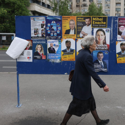 Pîrvulescu: Comasarea alegerilor a trecut în plan secund temele europene. Mă aştept la o prezenţă relativ scăzută la vot în diasporă