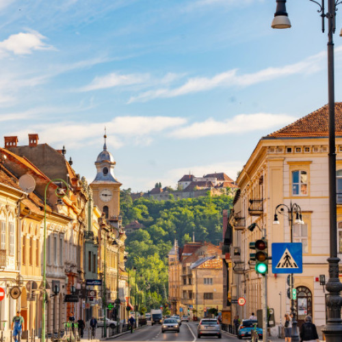 Orașele din țară în care românii vor să locuiască. Bucureștiul e abia pe locul 7