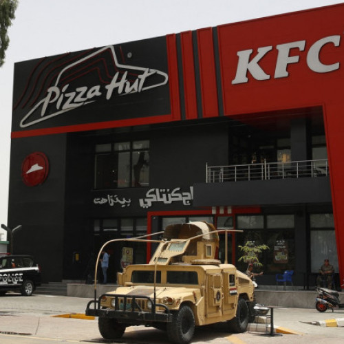 Militii pro-iraniene ataca restaurantele americane din Bagdad