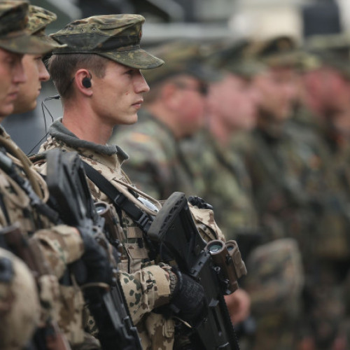 Armata germană are nevoie de 75.000 de soldați suplimentari pentru angajamentele NATO