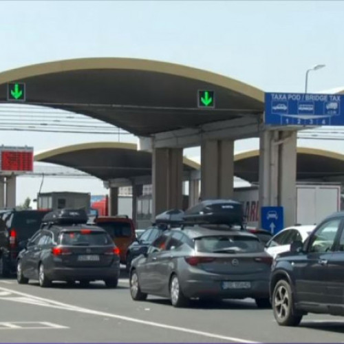 Șofer de microbuz moldovean prins cu 4.600 de pachete de țigări la Vama Giurgiu