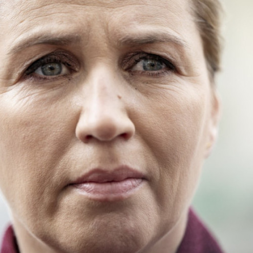 Premierul Danemarcei A Fost Atacat în Centrul Copenhagăi