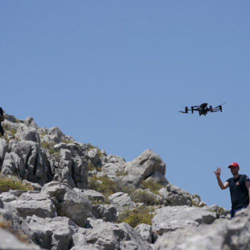 Sotia lui Michael Mosley nu isi pierde speranta dupa disparitia jurnalistului pe insula Symi