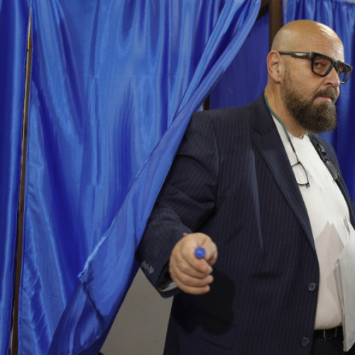 Piedone a Votat la Alegeri și Îndeamnă Bucureștenii să Facă la Fel