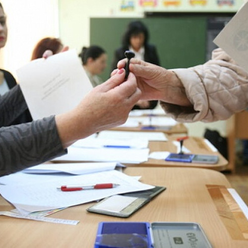 Peste 300.000 de sătmăreni așteptați la urne pe 9 iunie