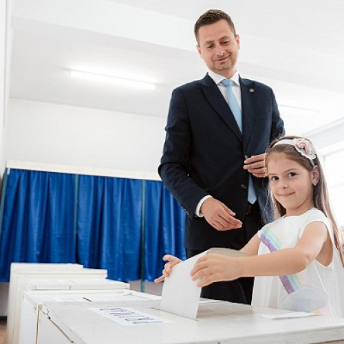 Secretarul de stat Cristian Valer Beseni a votat la Satu Mare