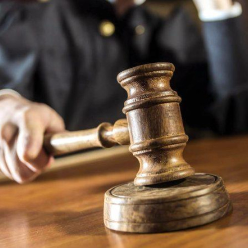 Administrator de firmă din Hunedoara, condamnat pentru ultraj contra bunelor moravuri