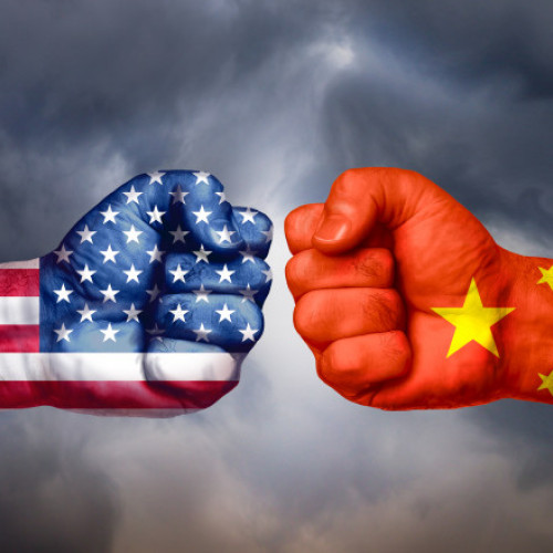 SUA provoacă tensiuni în Marea Chinei de Sud, susține China